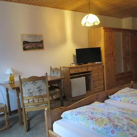Pensjonat Der Schnuckenhof 3*